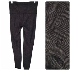 The North Face | Herringbone Black/Gray | Wide Waistband Athletic Leggings | SP